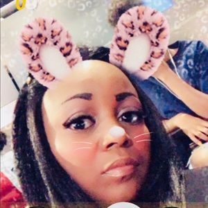 Meet your Posher, Money